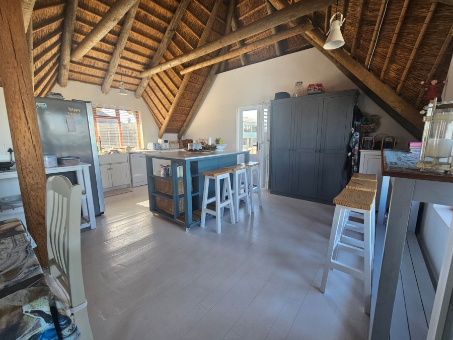 5 Bedroom Property for Sale in Stilbaai Wes Western Cape